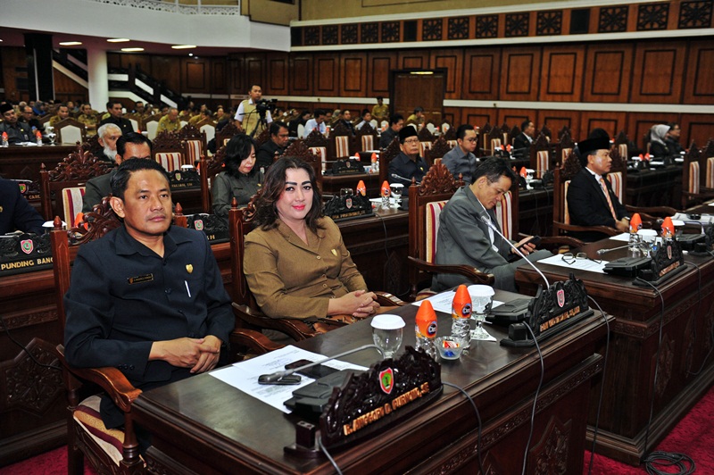 DPRD Gelar Rapat Paripurna Masa Persidangan II Terkait Rancangan Perubahan APBD  2018
