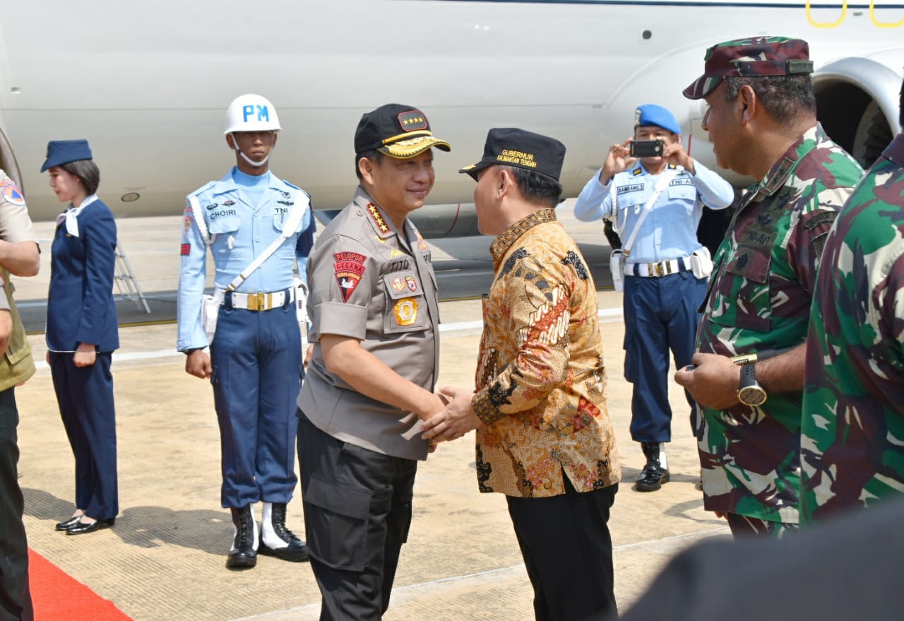 Gubernur Kalteng Sambut Kedatangan Menkopolhukam, Menteri LHK, Panglima TNI, Kapolri, dan KA BNPB