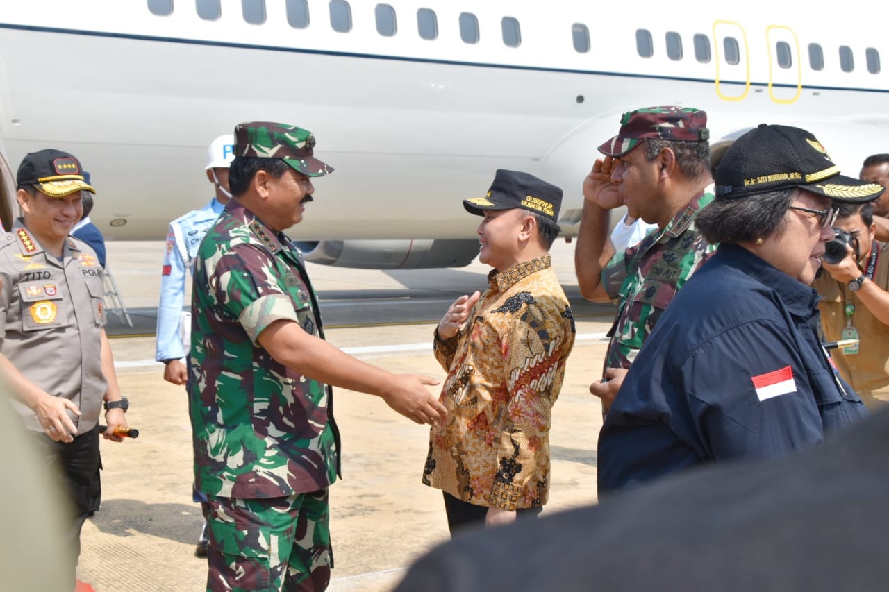 Gubernur Kalteng Sambut Kedatangan Menkopolhukam, Menteri LHK, Panglima TNI, Kapolri, dan KA BNPB