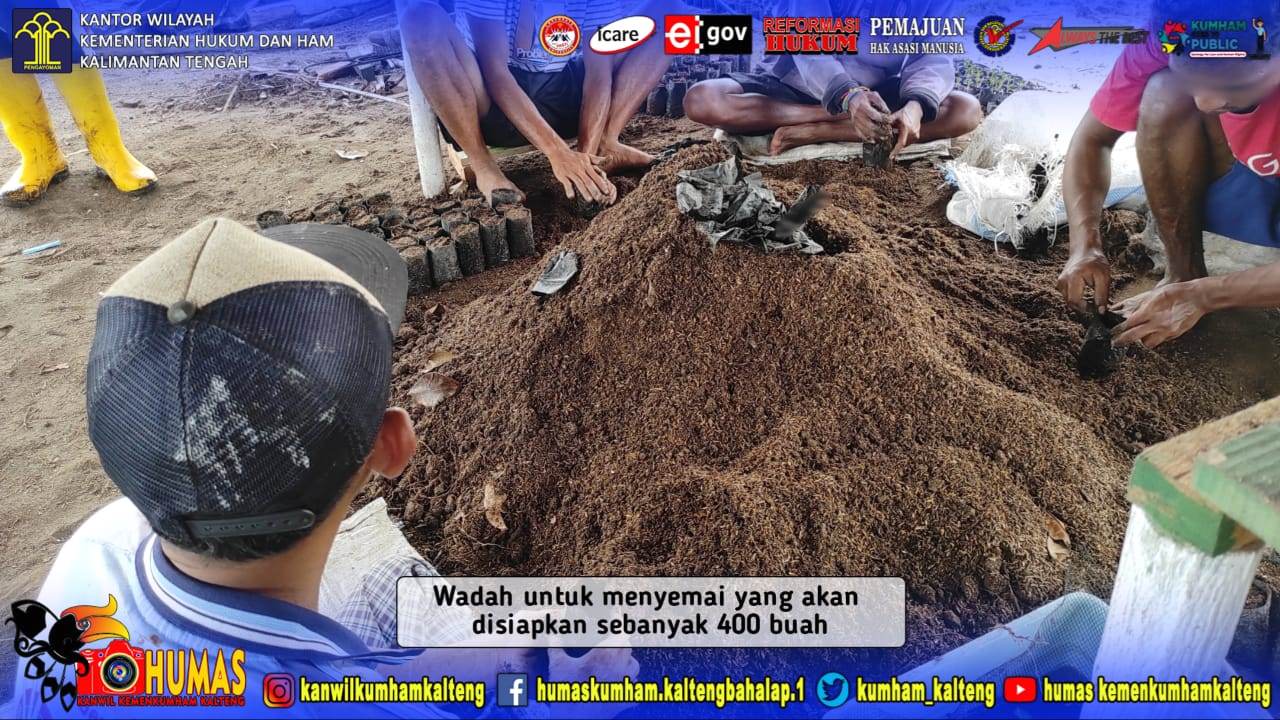 Jelang Penanaman Jagung, Warga Binaan Siapkan 400 Wadah Semai Bibit