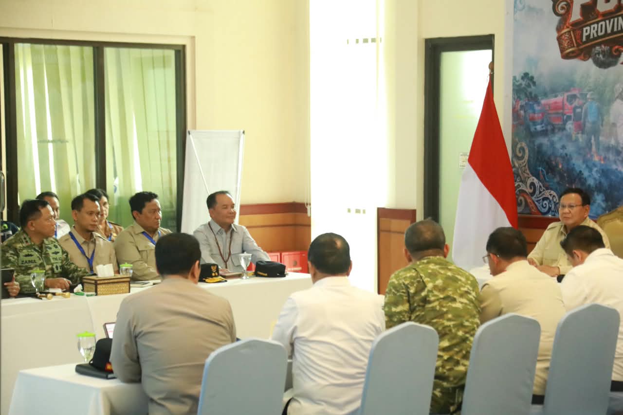 Presiden Prabowo Pimpin Rapat Koordinasi, Perkuat Dukungan Pusat Hadapi Karhutla di Kalteng