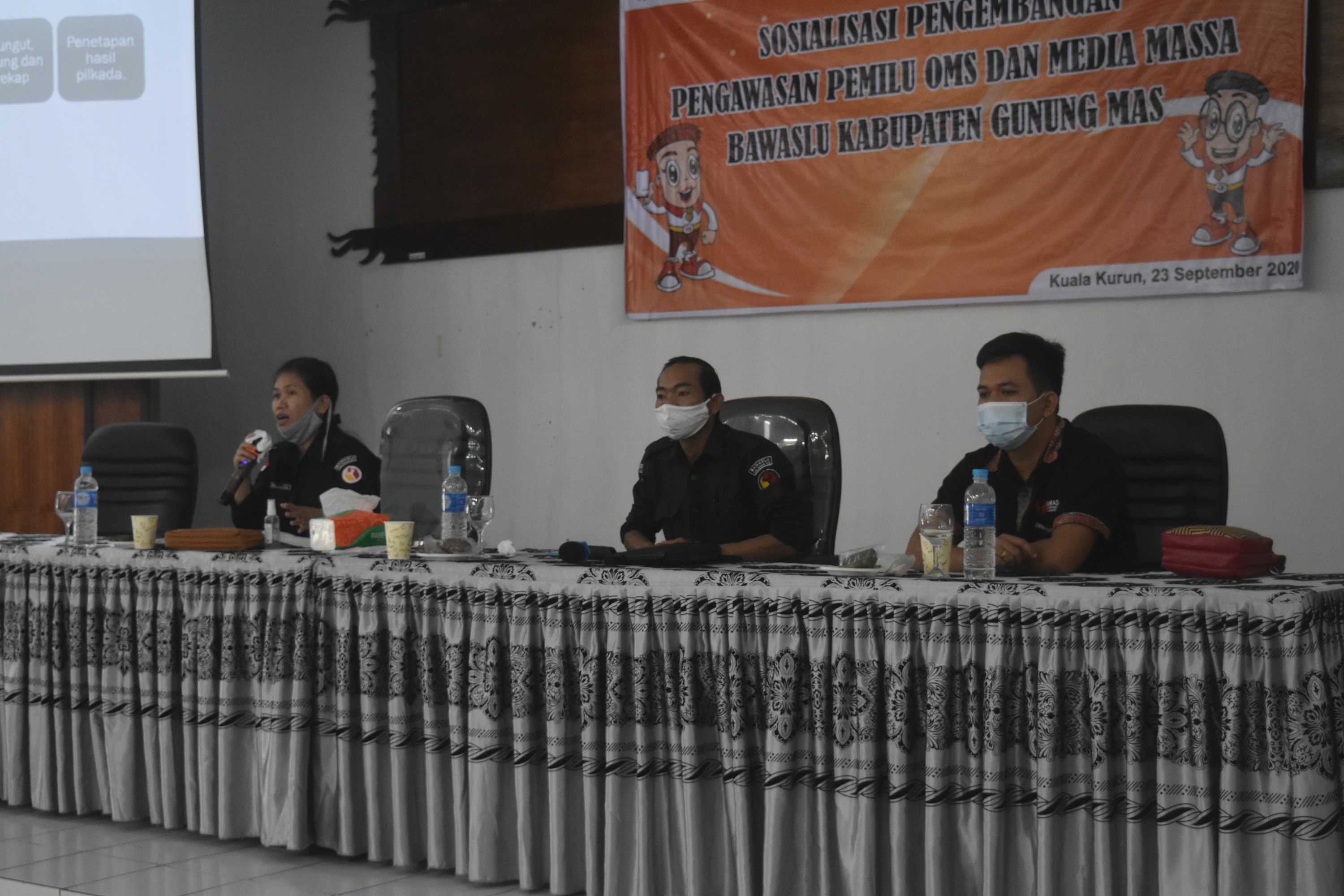 Bawaslu Gumas Gandeng Tomas Toga dan Media Massa Awasi Pilgub Kalteng 2020