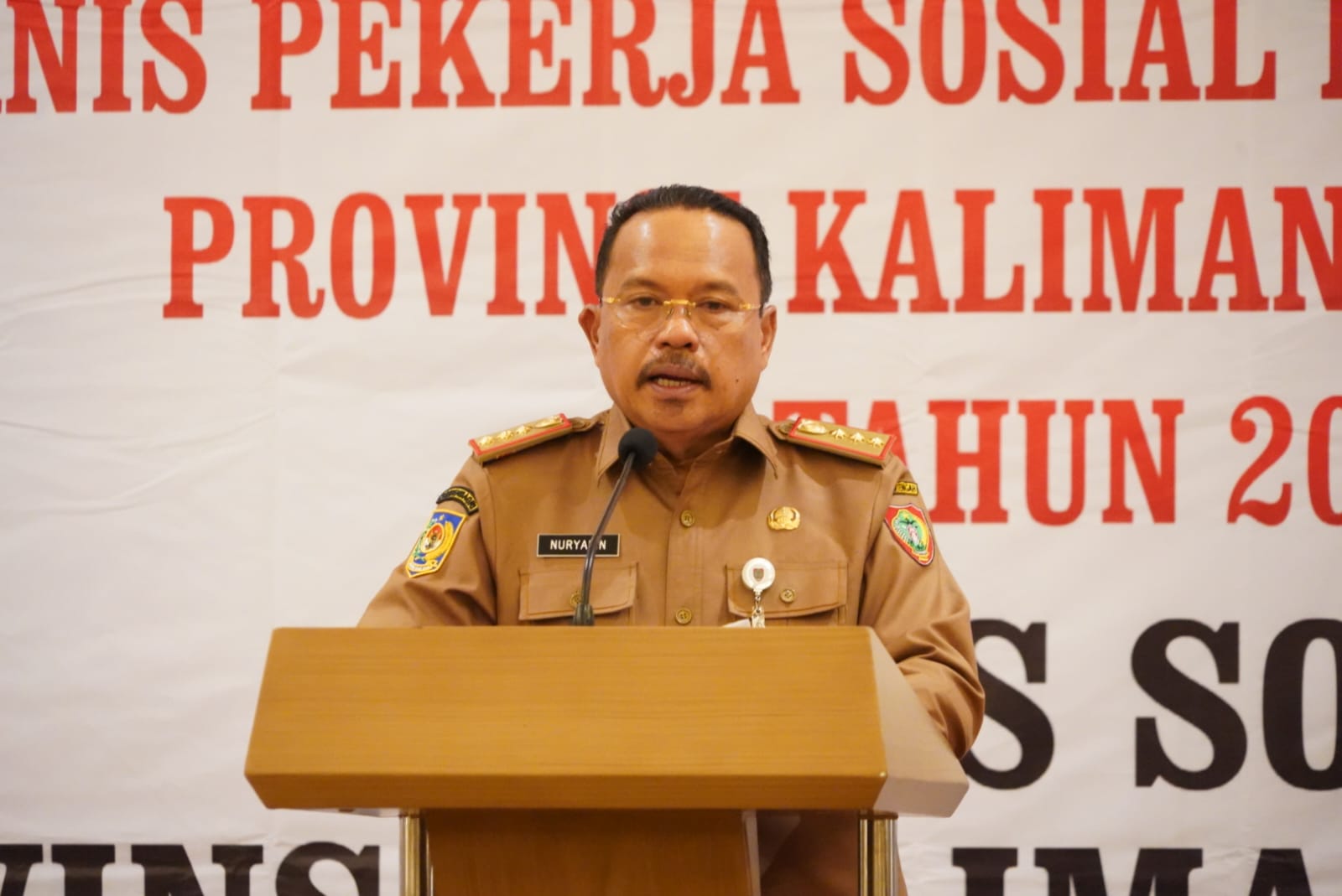 Sekda Nuryakin Buka Rakor DTKS dan Bimtek PSM Provinsi Kalteng Tahun 2023