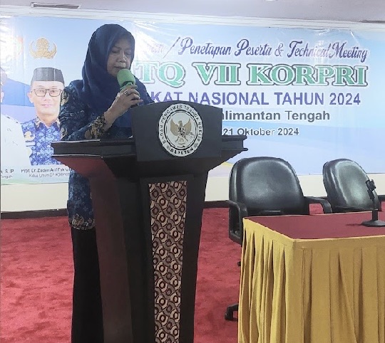 Asisten Ekbang Sri Widanarni Sampaikan Laporan Kesiapan Panitia Daerah MTQ VII Korpri Tingkat Nasional 2024 di Provinsi Kalteng
