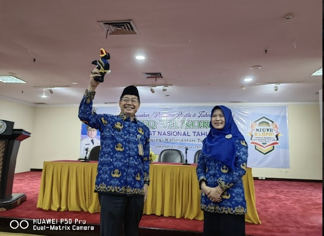 Asisten Ekbang Sri Widanarni Sampaikan Laporan Kesiapan Panitia Daerah MTQ VII Korpri Tingkat Nasional 2024 di Provinsi Kalteng