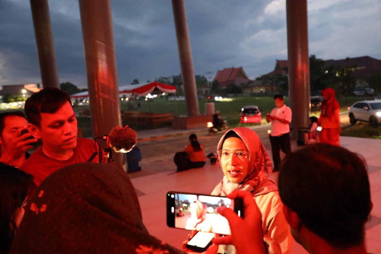 Kadis TPHP Prov. Kalteng Dampingi Gubernur pada Pembukaan Jambore Tani 2024