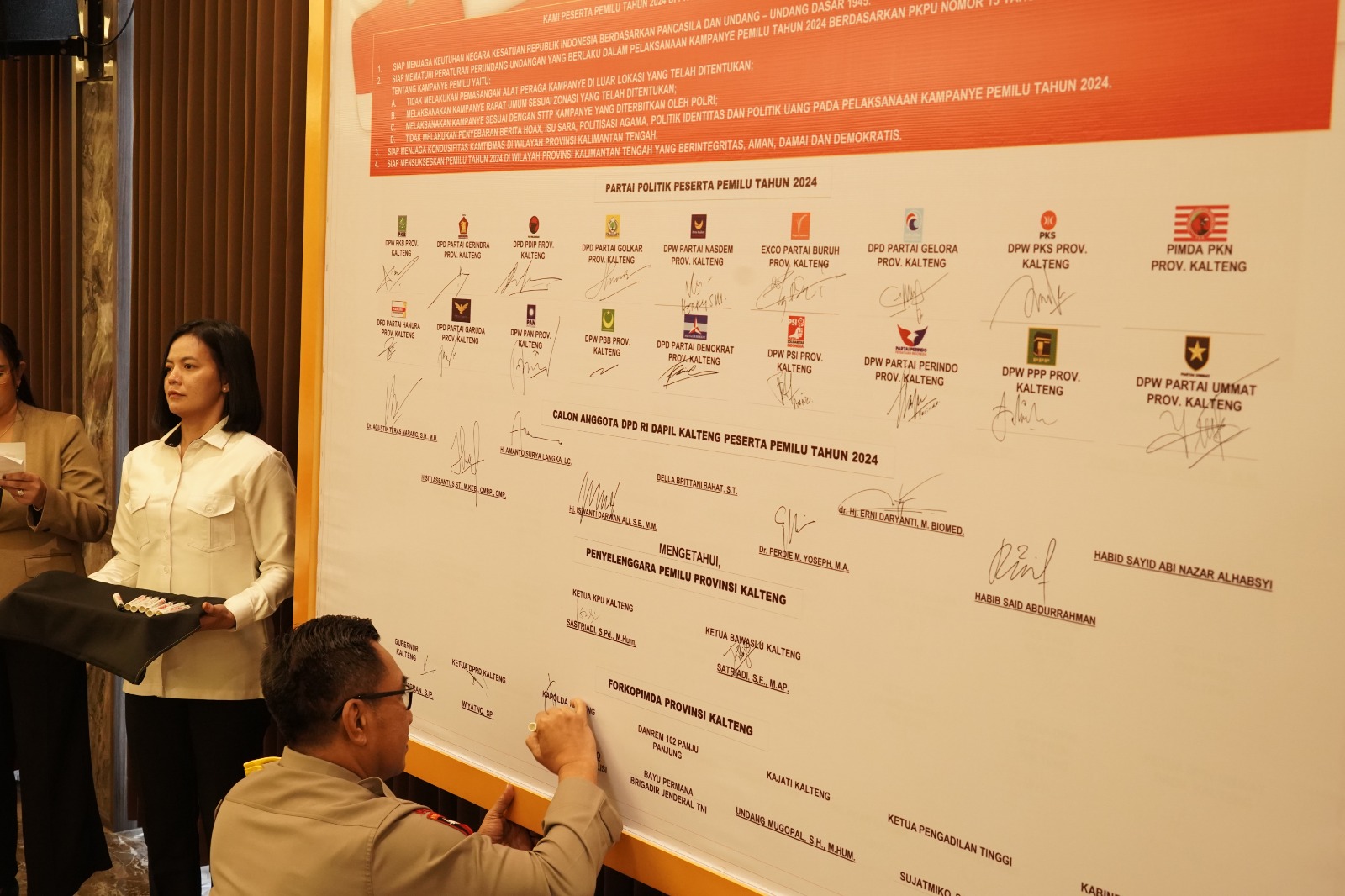 Plh. Asisten Pemkesra Herson B. Aden Hadiri FGD Penyamaan Persepsi Terkait Kampanye Pemilu 2024