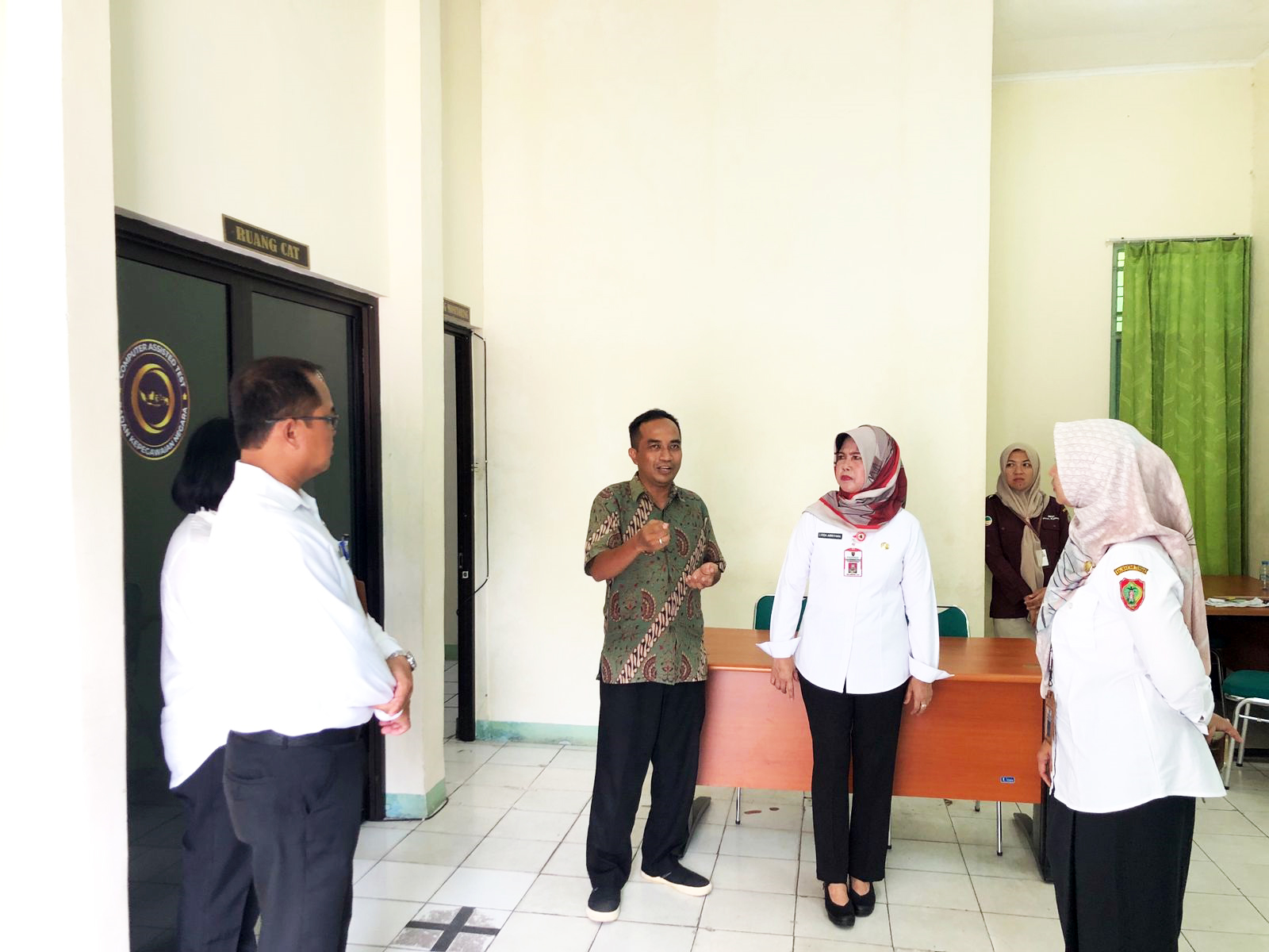 Kepala BKD Prov. Kalteng Tinjau Pelaksanaan Seleksi PPPK