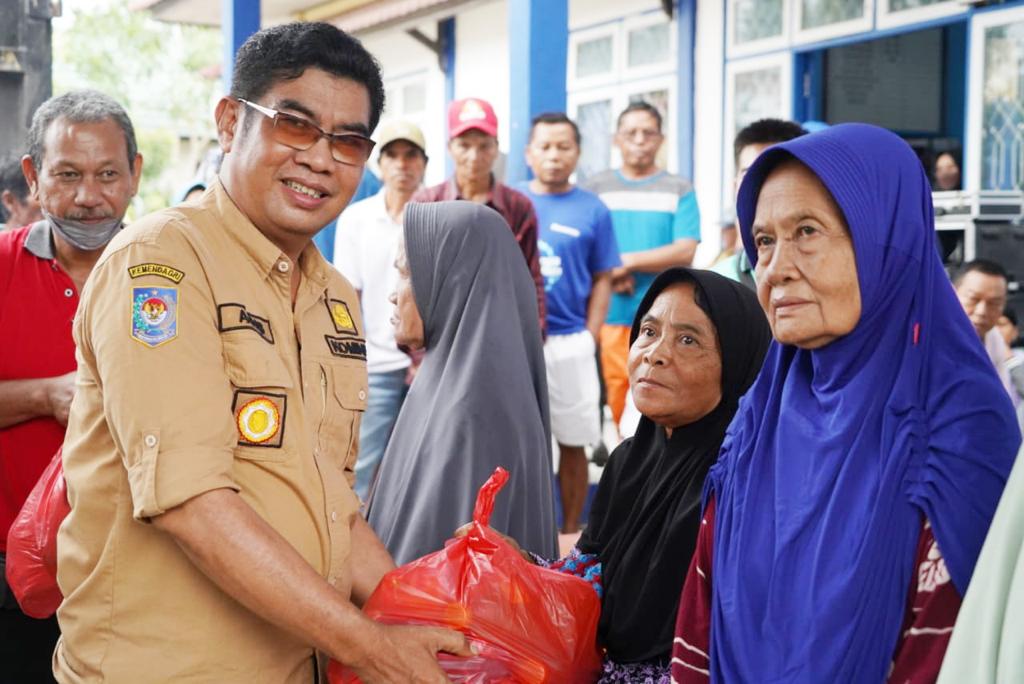 Ribuan Warga Serbu Pasar Penyeimbang di Kecamatan Lahei, Kabupaten Barito Utara
