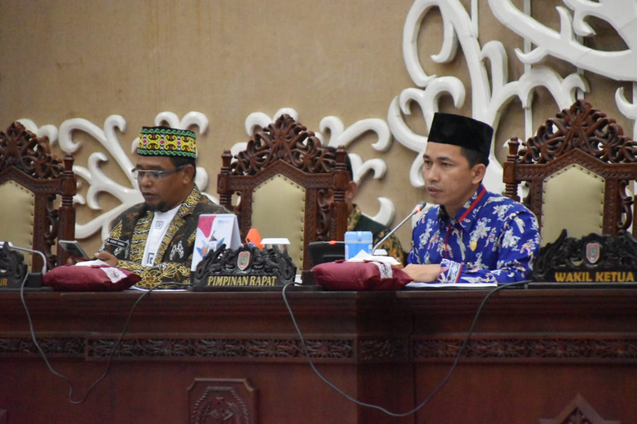 Usai Rapur Kedua, DPRD Bacakan Pidato Pengantar BAPEMPERDA 2 Rancangan Perda Kalteng