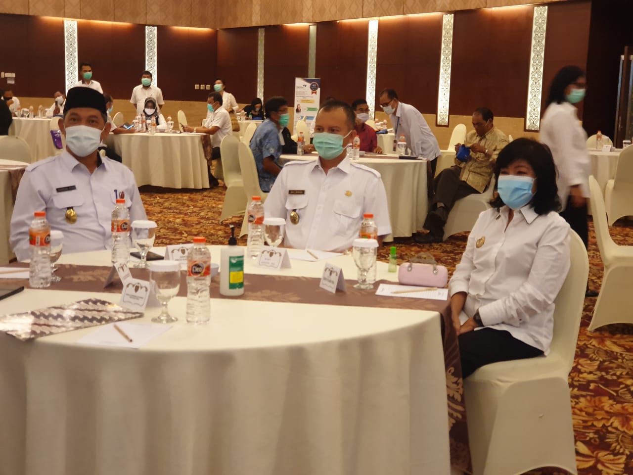 Bupati Gunung Mas Sampaikan Materi saat Rakorda Bangga Kencana   