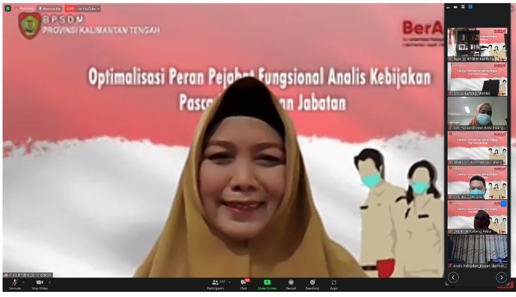 Kepala BPSDM Prov. Kalteng Buka Webinar Optimalisasi Peran Pejabat Fungsional Analis Kebijakan Pasca Penyetaraan Jabatan