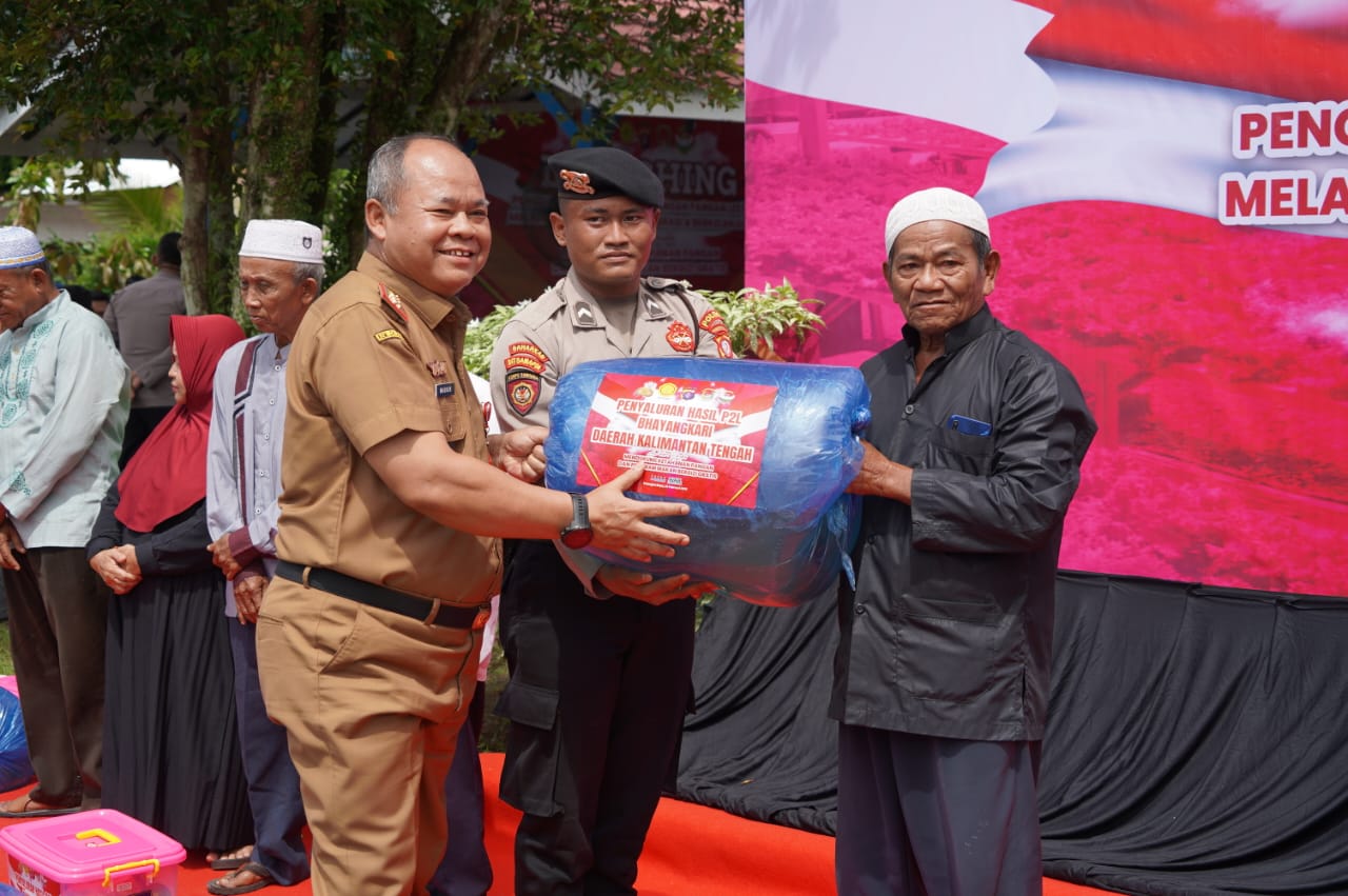Plh Asisten Pemkesra Maskur Hadiri Launching Penguatan Program Pekarangan Pangan Lestari Tahun 2025