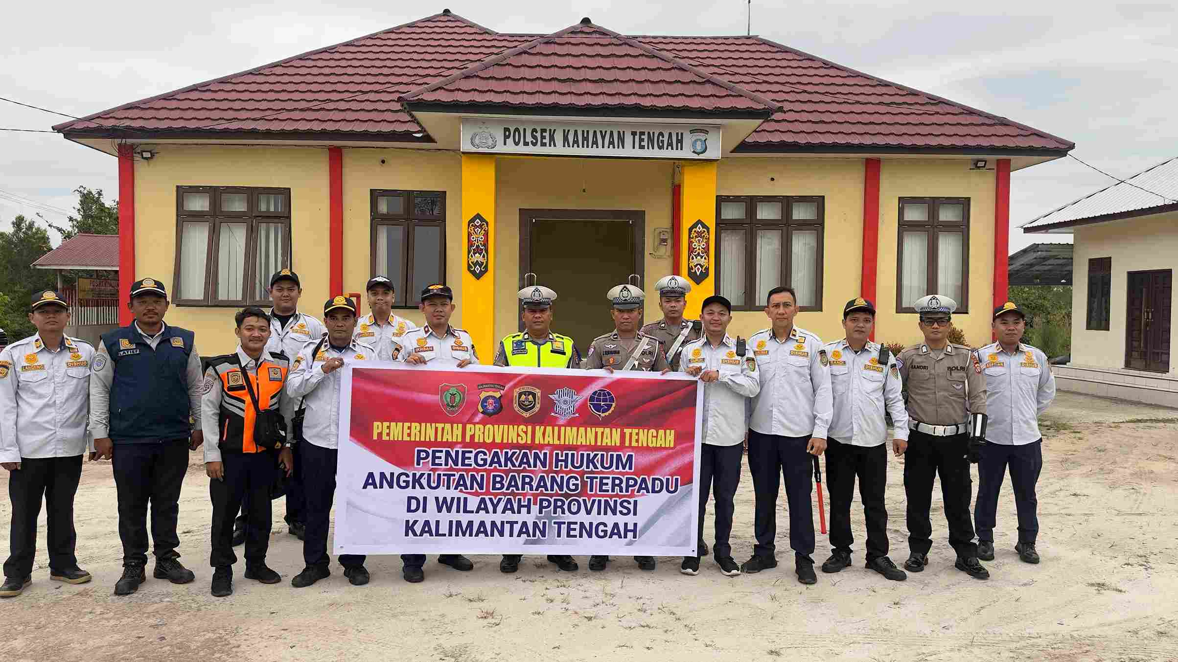 Dishub Prov. Kalteng Laksanakan Penegakkan Hukum dan Inspeksi Angkutan Barang Secara Terpadu