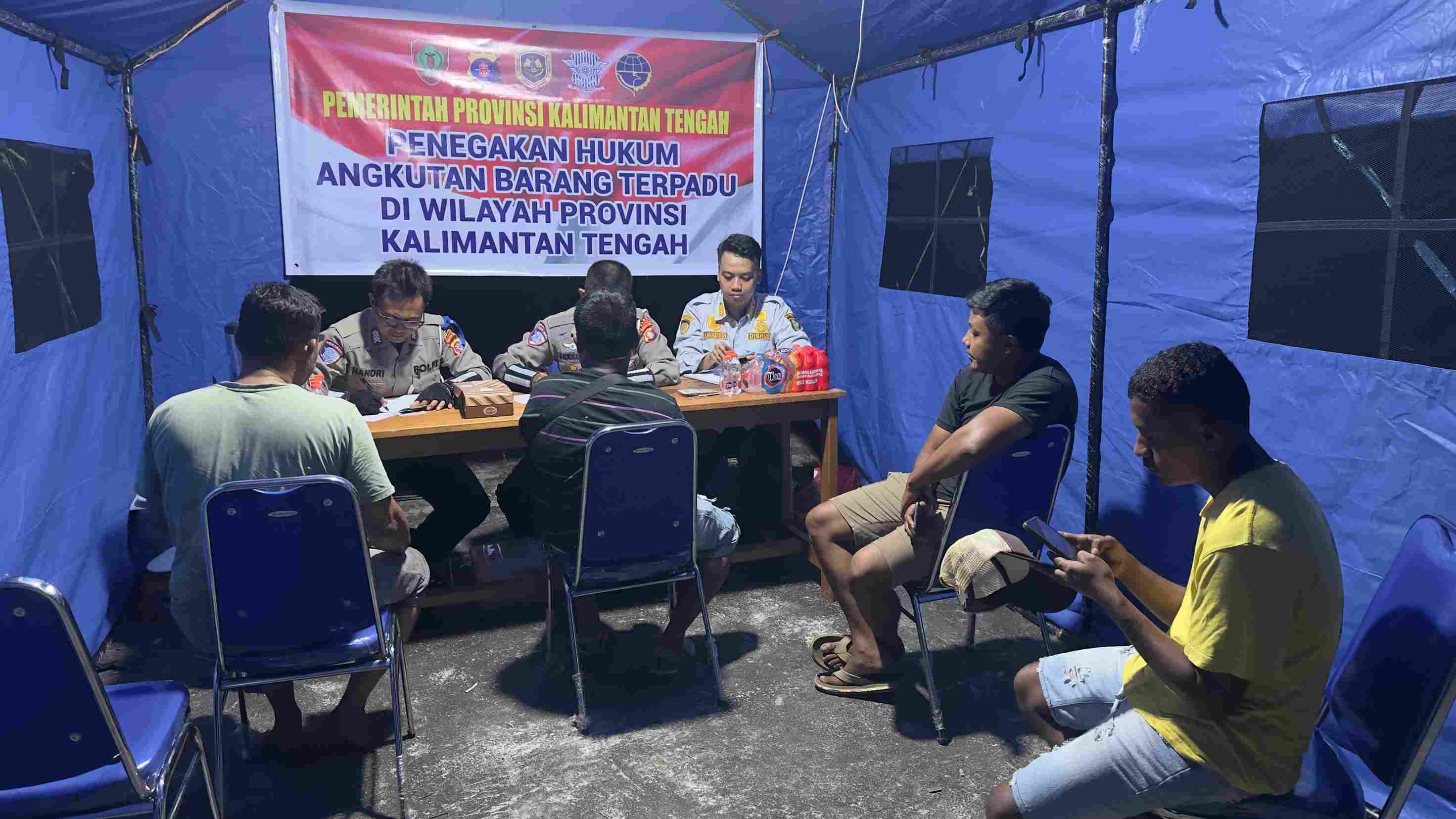 Dishub Prov. Kalteng Laksanakan Penegakkan Hukum dan Inspeksi Angkutan Barang Secara Terpadu