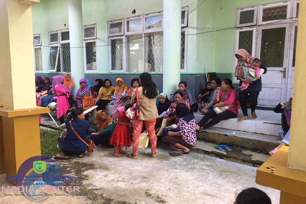 Dinsos Pulang Pisau Salurkan Bantuan Kepada KPM di Kecamatan Kahayan Hilir