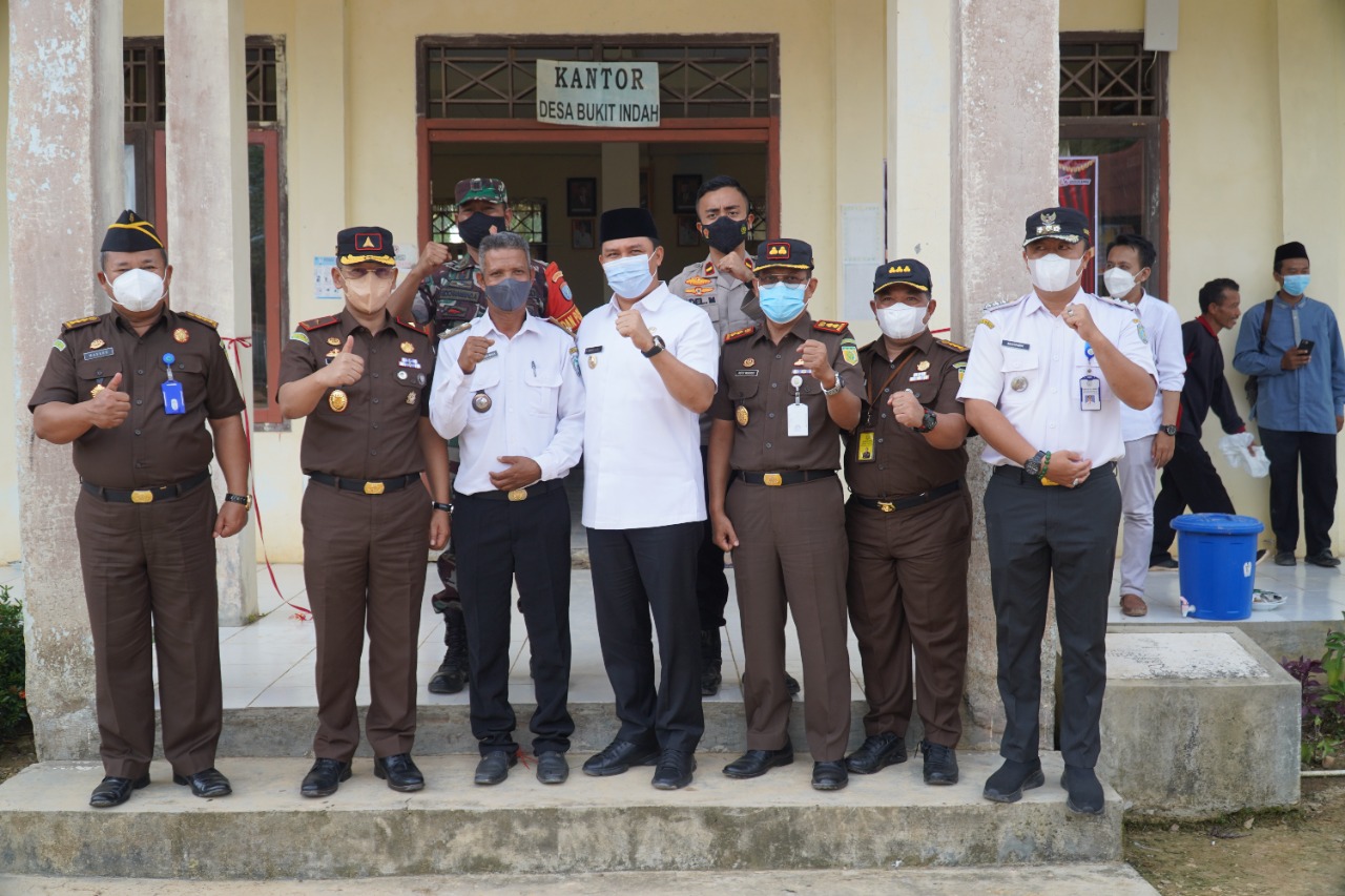 Bupati Lamandau Hadiri Pencanangan Program Rumah Keadilan Restoratif Bahaum Bakuba