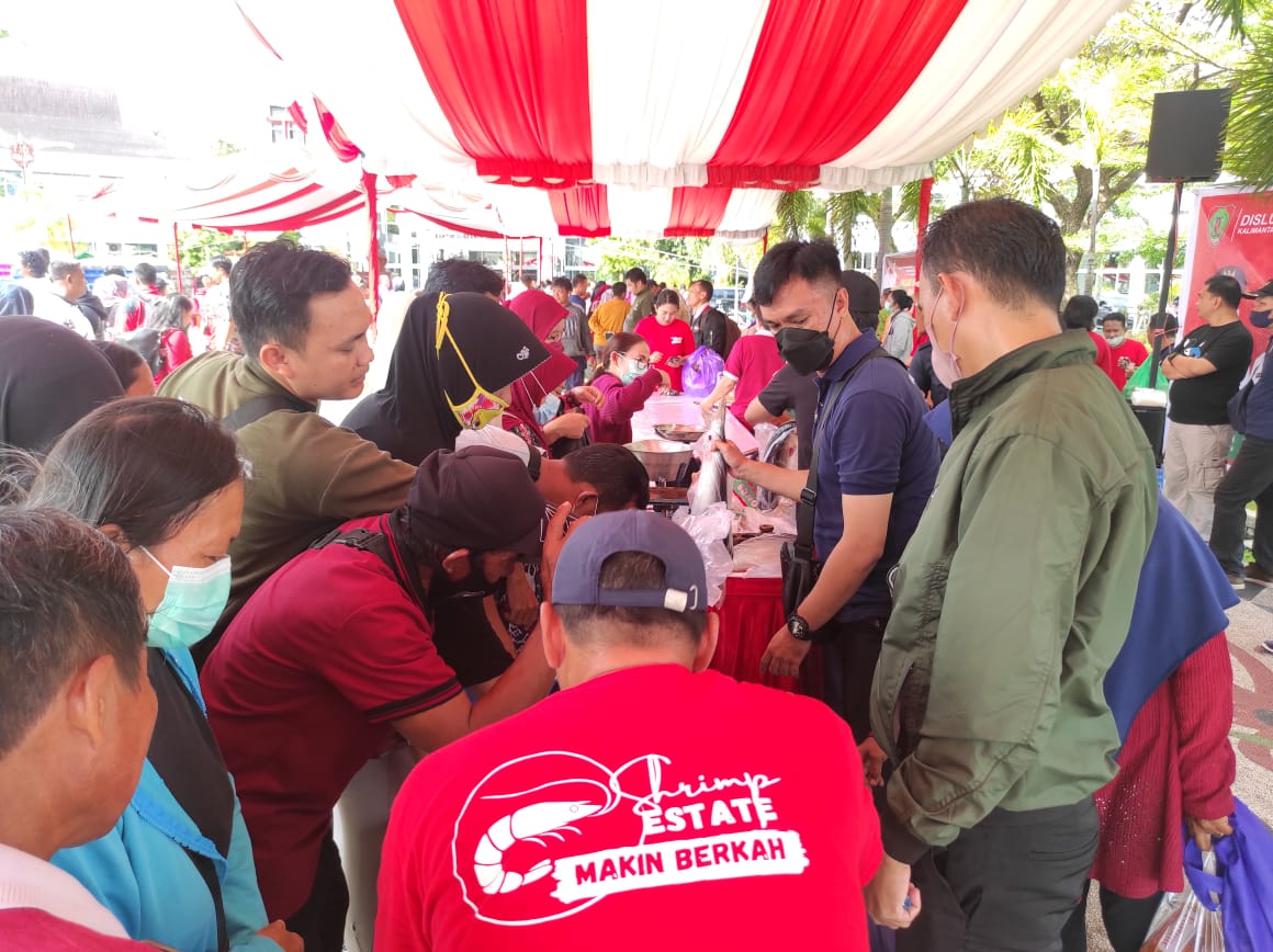Jual Ikan Murah dan Segar, Dislutkan Ramaikan Pasar Penyeimbang Ramadan 