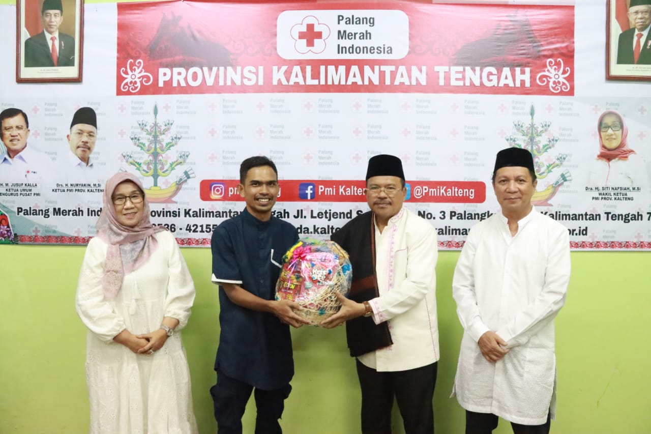 Pimpin Rapat, Sekda Nuryakin Harapkan PMI Lebih Berkontribusi bagi Program Kemanusiaan