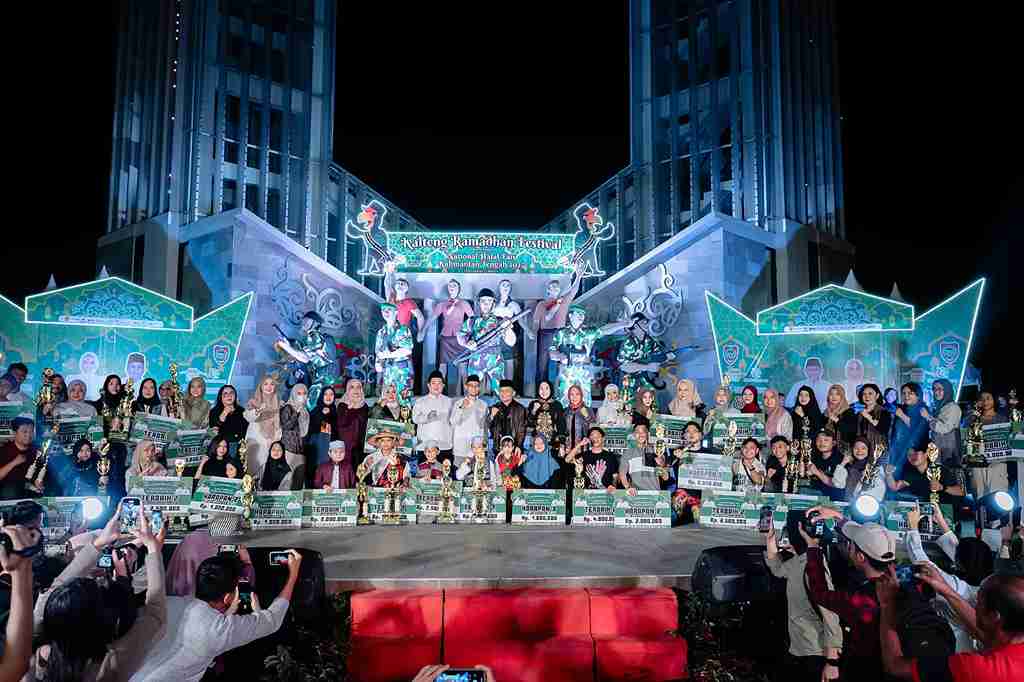 Kepala BKD Provinsi Kalteng Hadiri Penutupan Kalteng Ramadan Festival National Halal Fair 2025