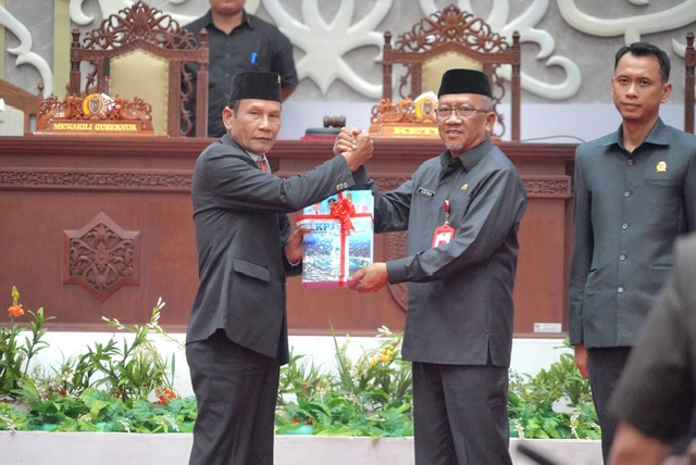 Plt. Sekda H.M Katma F. Dirun Sampaikan Pidato LKPJ Gubernur Kalteng Akhir Tahun Anggaran 2024 