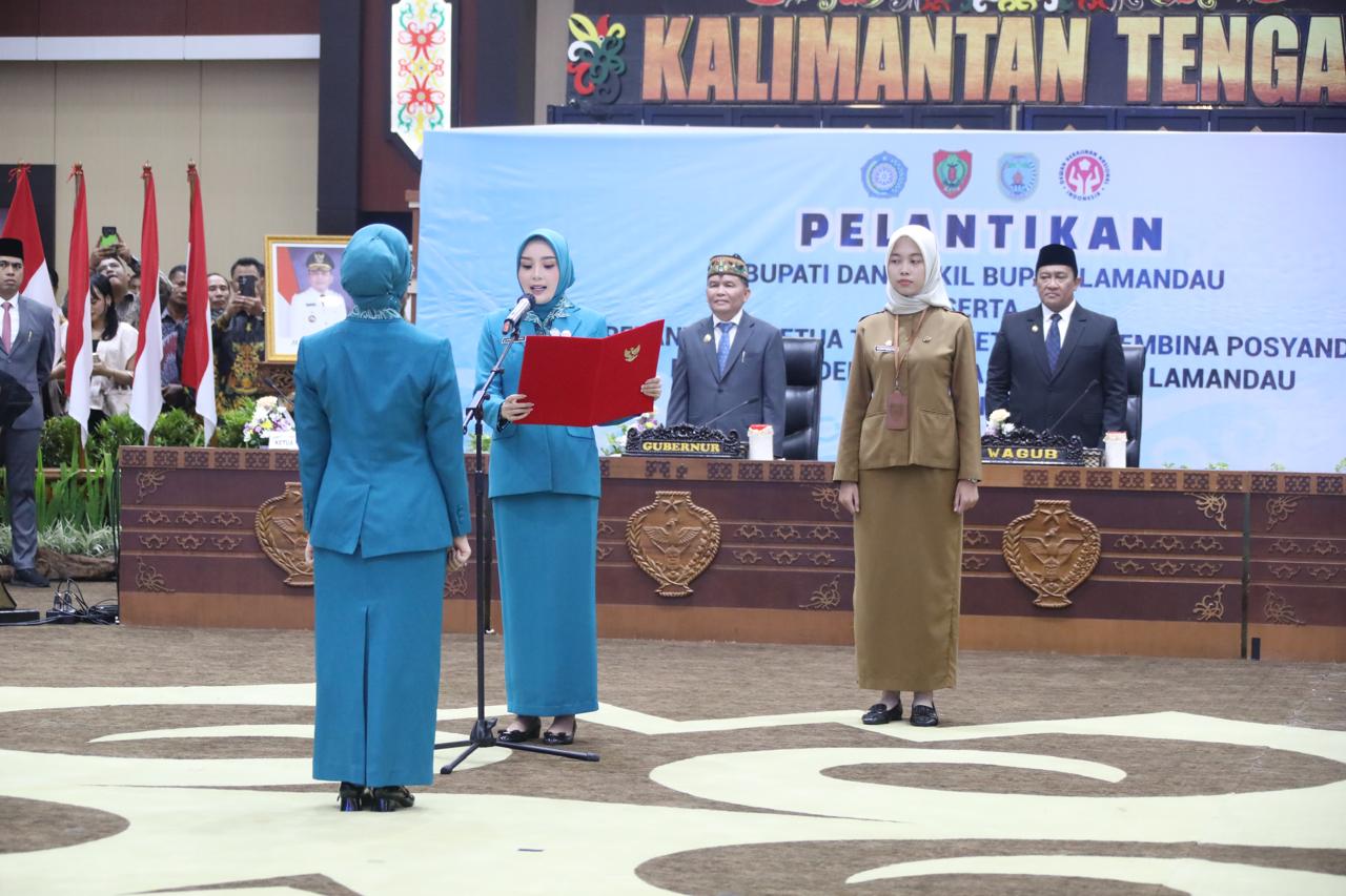 Ketua TP-PKK Aisyah Thisia Agustiar Sabran Lantik Ketua TP-PKK, Ketua Tim Pembina Posyandu dan Ketua Dekranasda Kabupaten Lamandau Masa Bakti 2025-2030 