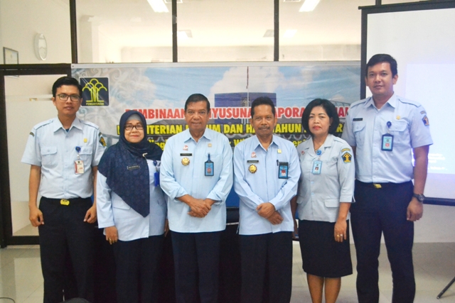 Tingkatkan Standar Laporan Keuangan Yang Baik, Jajaran Kanwil Kemenkumham Kalteng Diberi Pembinaan 