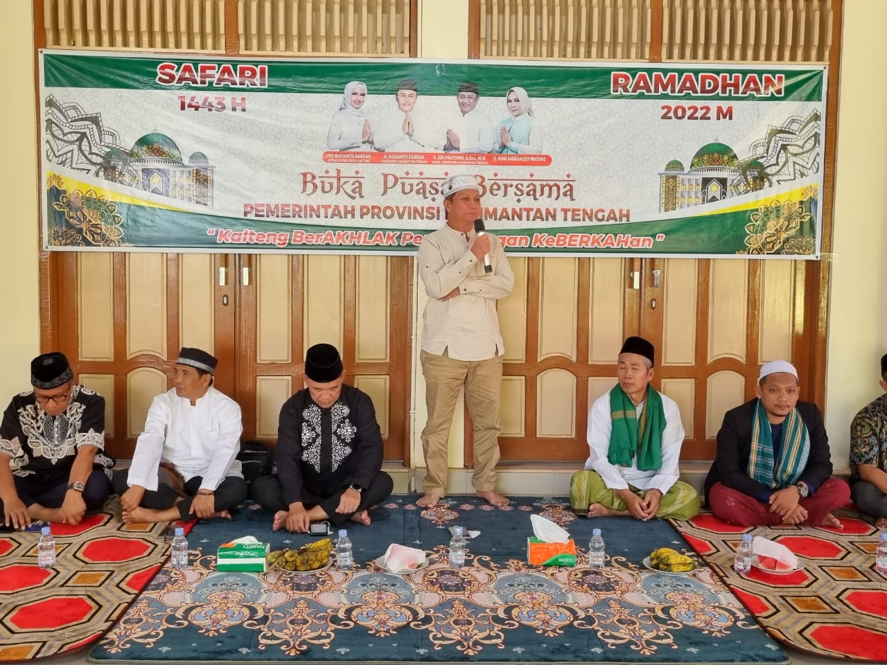 Safari Ramadan di Masjid Hidayatul Mustaqim Tumbang Manggu Katingan, Masyarakat Harapkan Pemprov Kalteng Fasilitasi Pembangunan Sekolah Formal Berkurikulum Islami