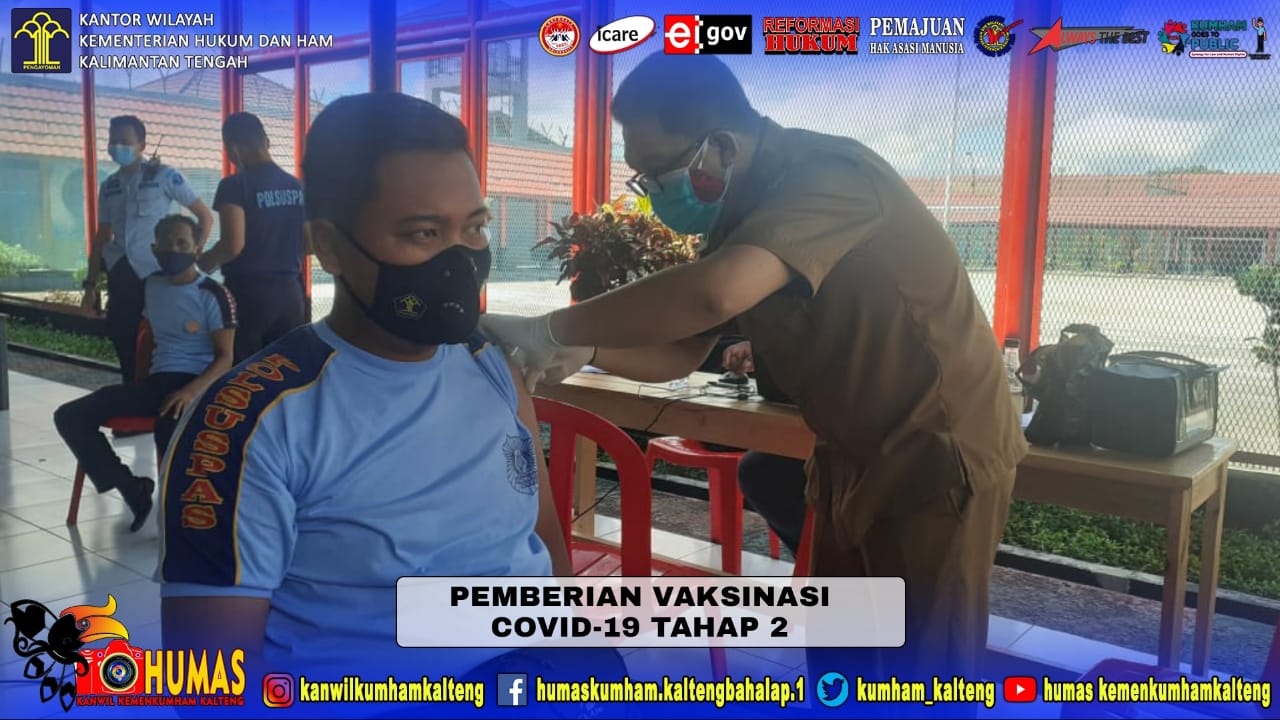Pegawai Lapas Narkotika Kasongan Jalani Vaksinasi Tahap Kedua