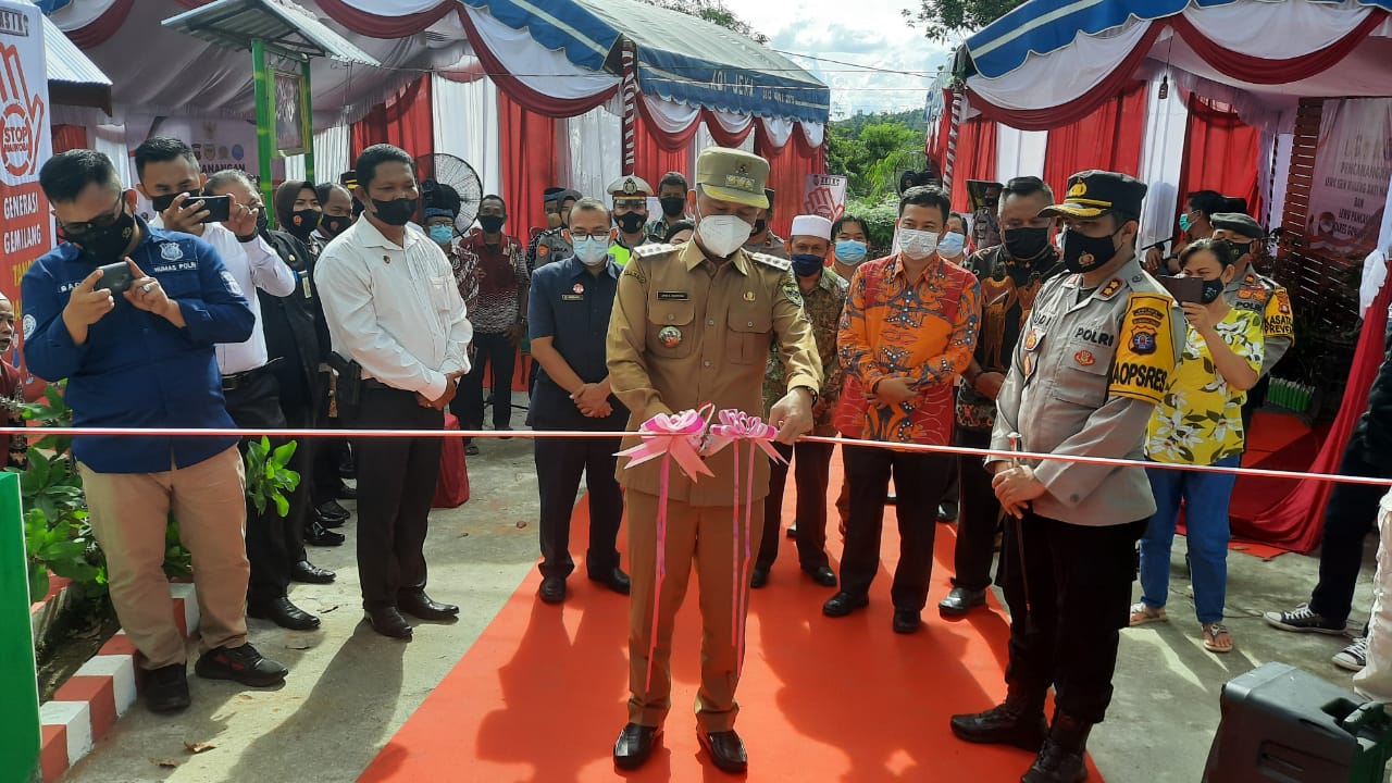 Bupati Gumas Resmikan Pencanangan Lewu Isen Mulang Anti Narkoba Dan Lewu Pancasila Polres Gumas