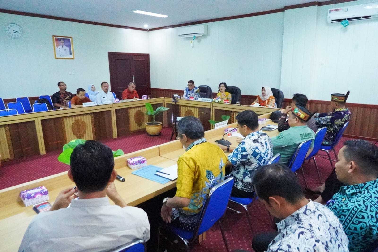 Sekda Kalteng Matangkan Persiapan Rakor Penguatan Peran Kepala Daerah dan Lurah Antisipasi Bencana Alam dan Karhutla