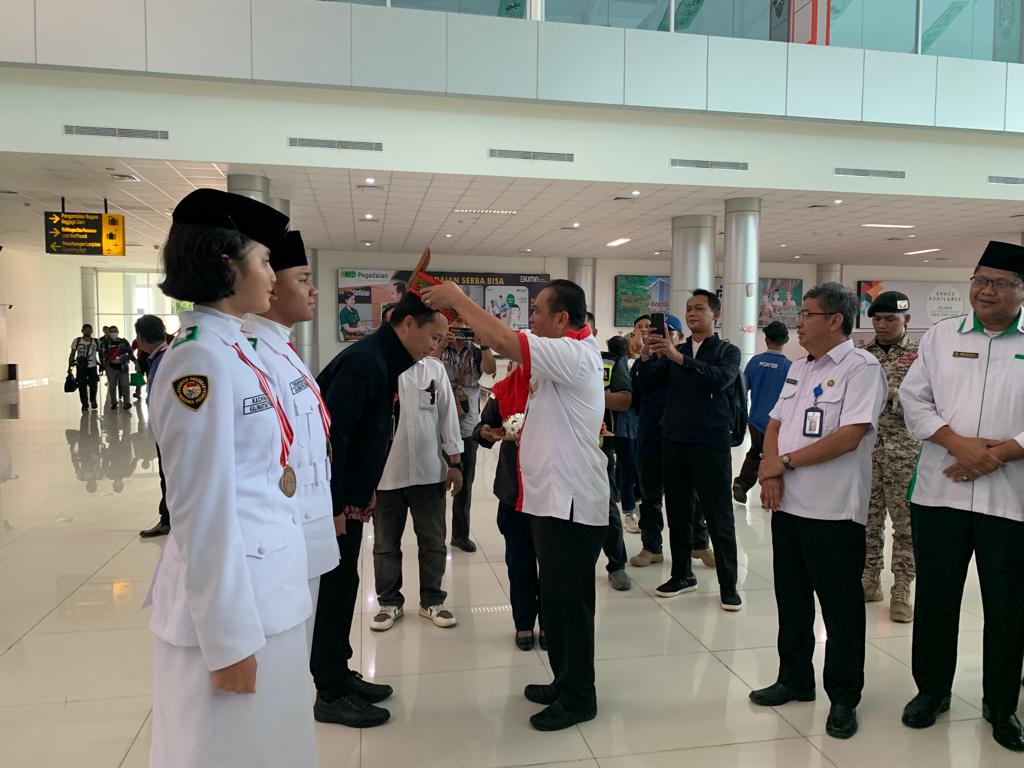 Mewakili Pemprov, Badan Kesbangpol Sambut Kedatangan Anggota Paskibraka Nasional Perwakilan Kalimantan Tengah Tahun 2023