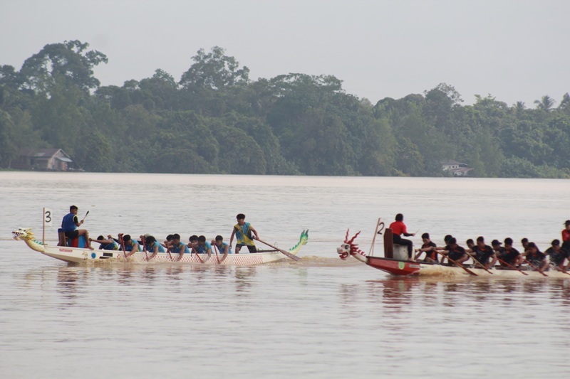 Lomba Dayung Bupati Cup Hidupkan Tradisi Sungai Kahayan