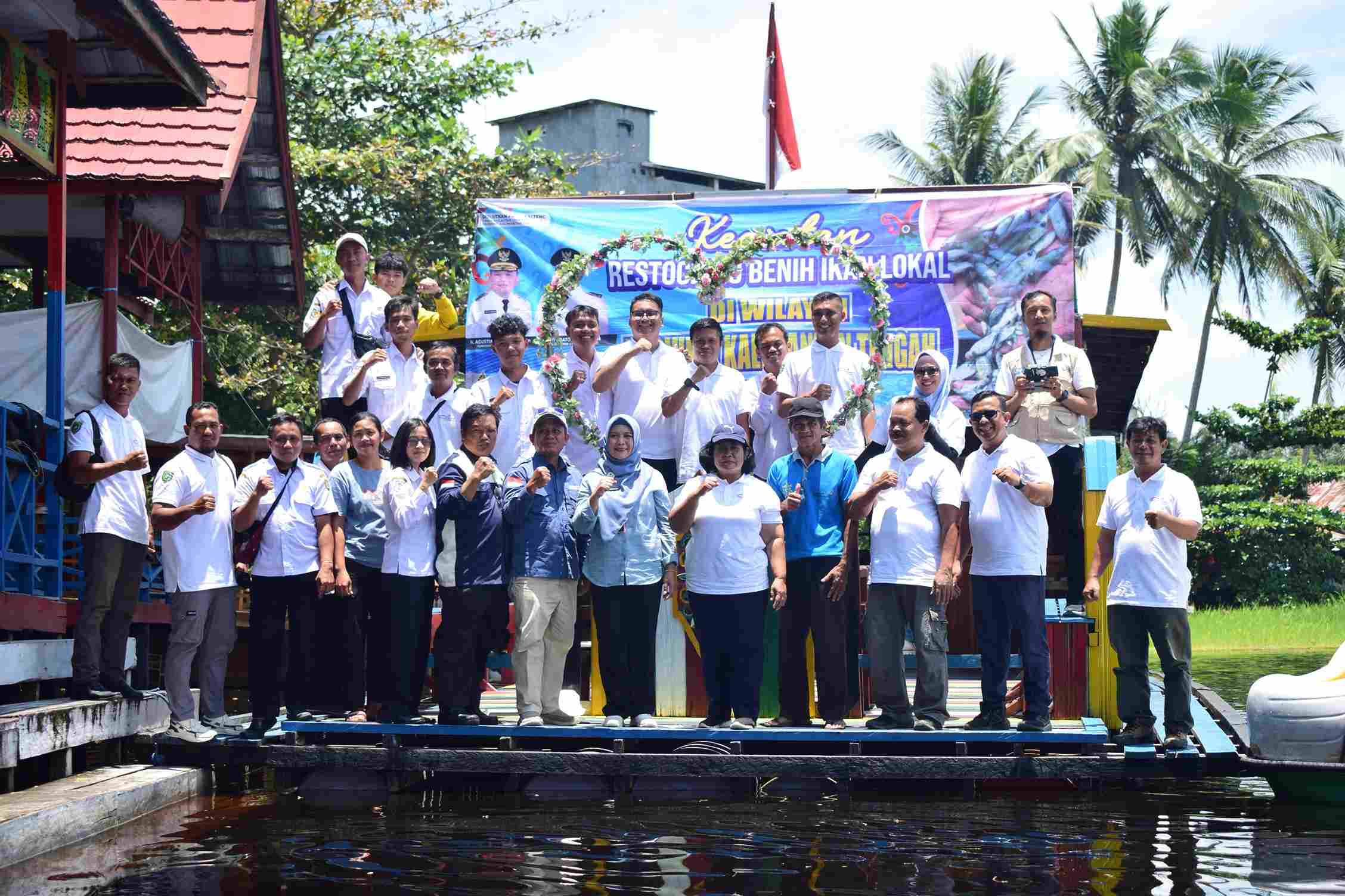 Pemprov Kalteng Restocking Benih Ikan di Kabupaten Barito Selatan