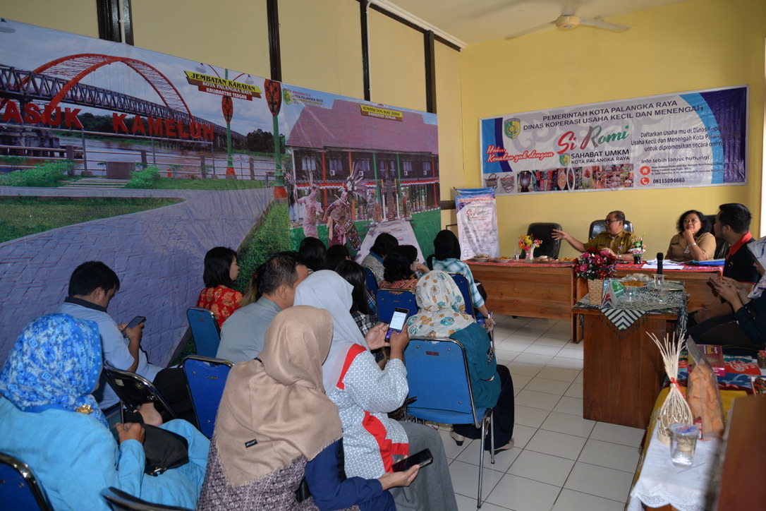 Pemerintah Kota Palangka Raya memfasilitasi pelaku usaha UMKM di Kota Palangka Raya