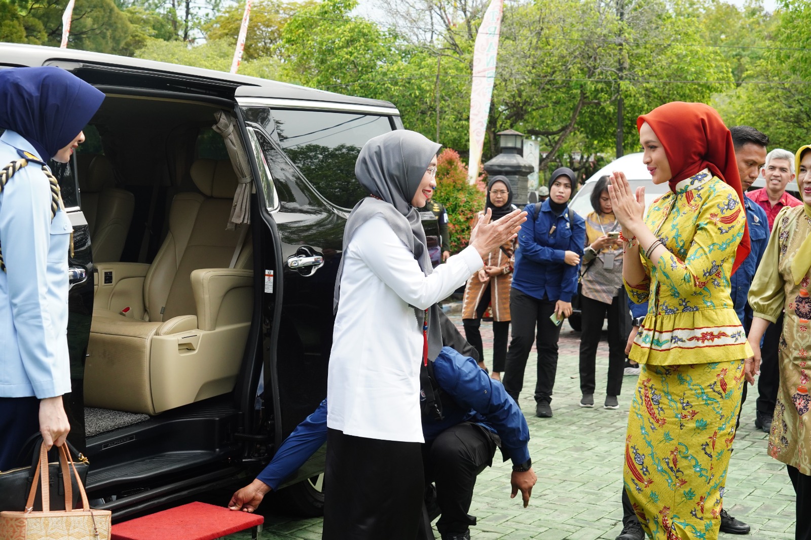 Ketua Dekranas Wury Ma`ruf Amin Kunjungi Dekranasda Kalteng