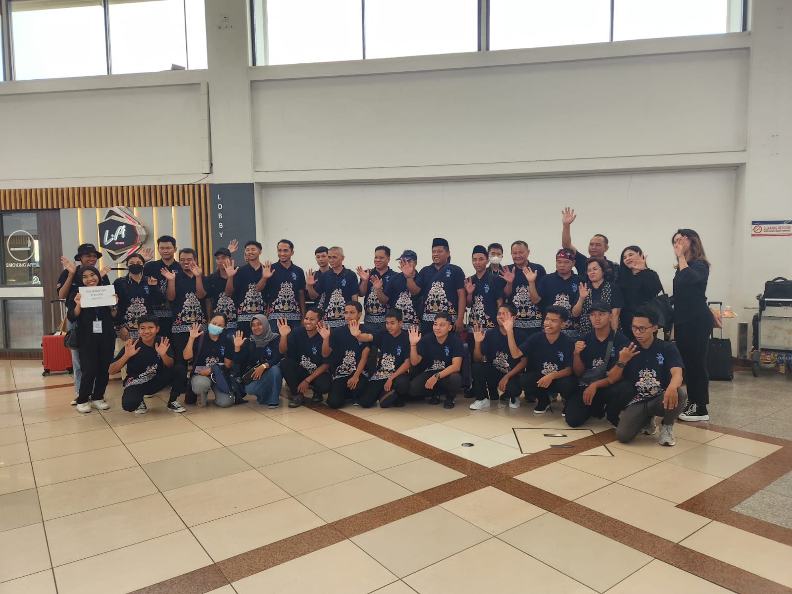 Disdik Kalteng Lepas Kontingen LKS SMK