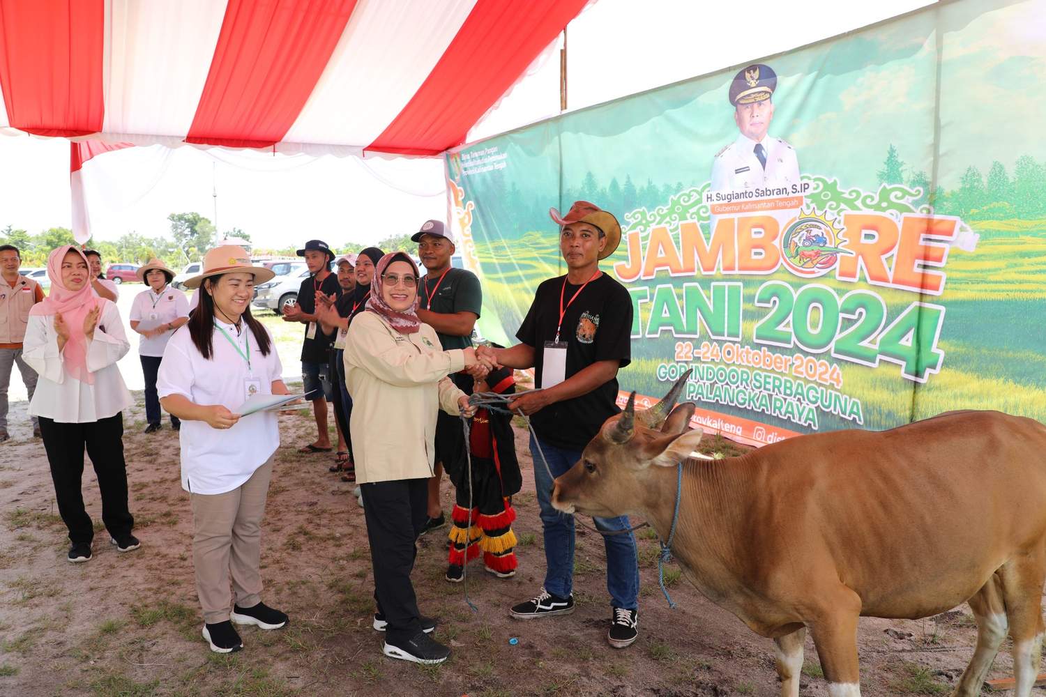 Dinas TPHP Prov. Kalteng Gelar Kontes Pedet Perdana di Jambore Tani 2024