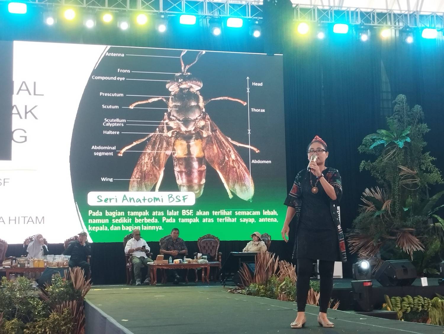 Kadis TPHP Prov. Kalteng Buka Sesi Paparan Praktisi Pertanian pada Jambore Tani 2024