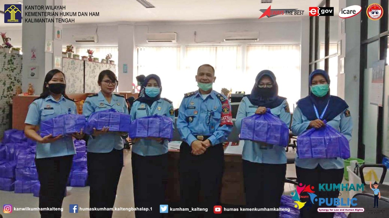 Kanwil Kemenkumham Kalteng Mendapat Pembagian Masker dan Hand Sanitizer Oleh Kementerian Hukum dan HAM RI