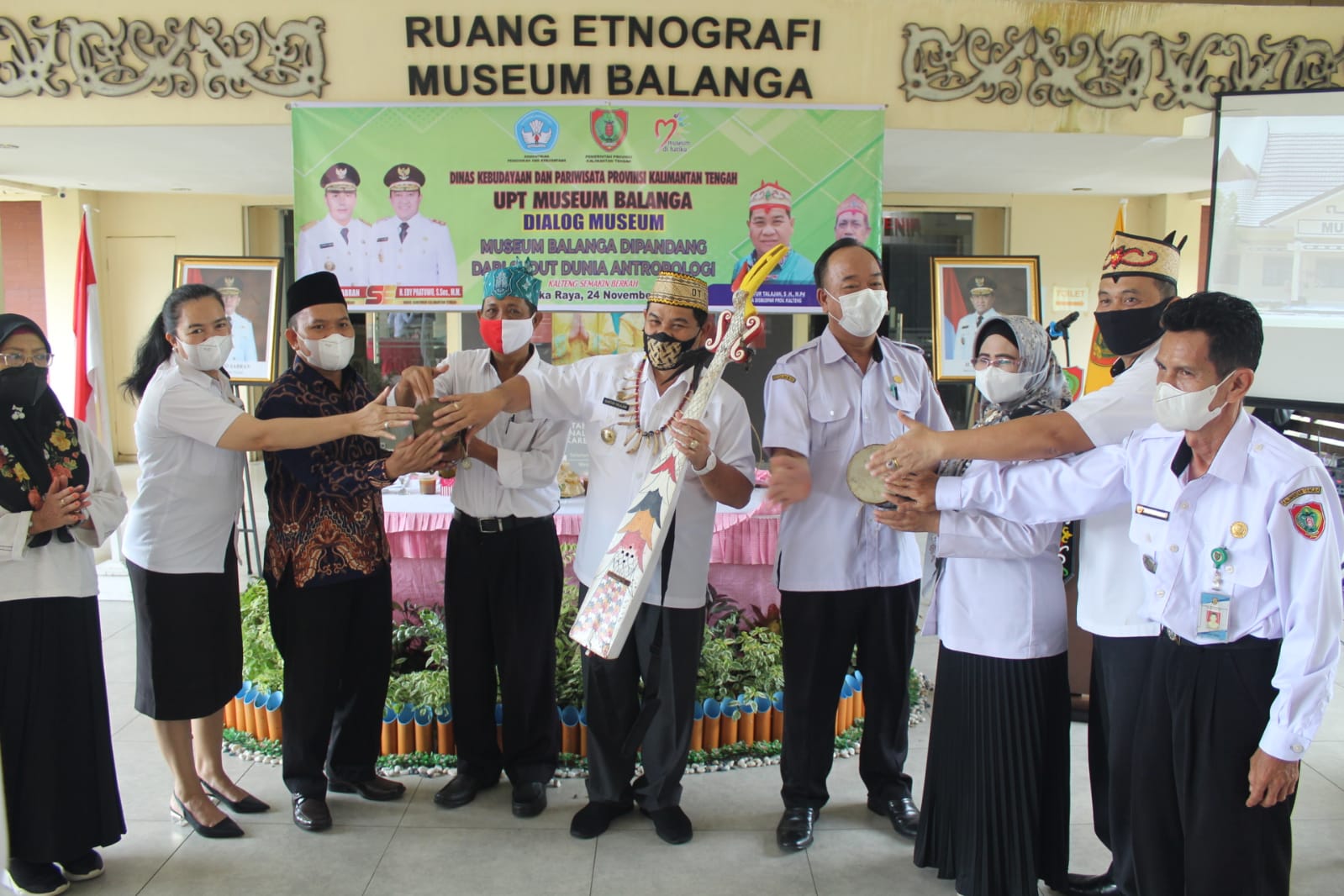 Kadisbudpar Kalteng Membuka Secara Resmi Kegiatan Dialog Museum