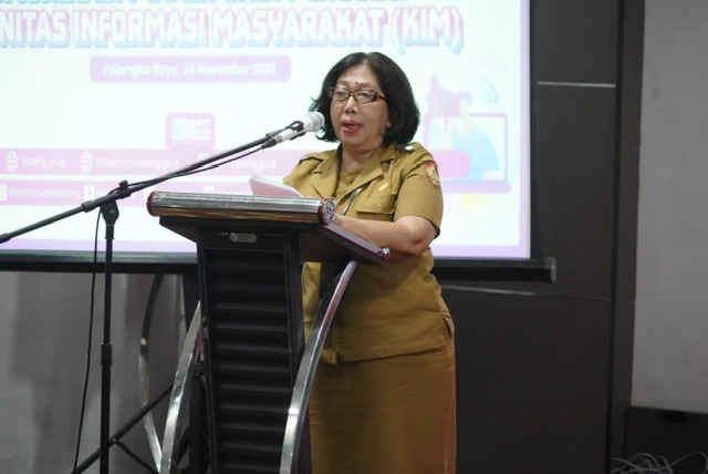 Diskominfosantik Kalteng Gelar Pelatihan Komunikasi Publik untuk Penggiat KIM