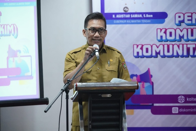 Diskominfosantik Kalteng Gelar Pelatihan Komunikasi Publik untuk Penggiat KIM