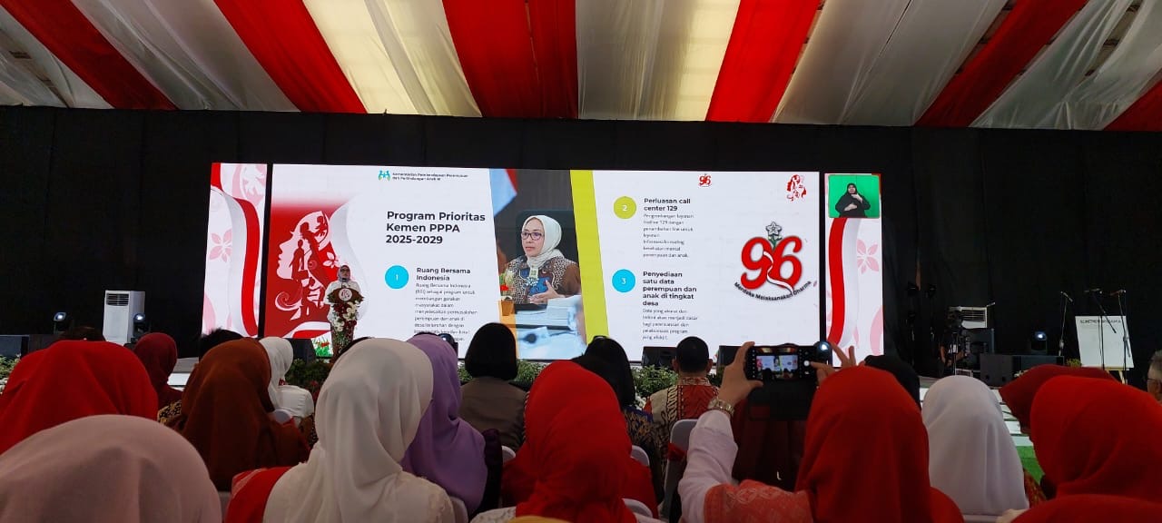 Hadiri Puncak Peringatan Hari Ibu ke-96, Kepala Dinas P3APPKB: Memperkuat Peran Perempuan Indonesia