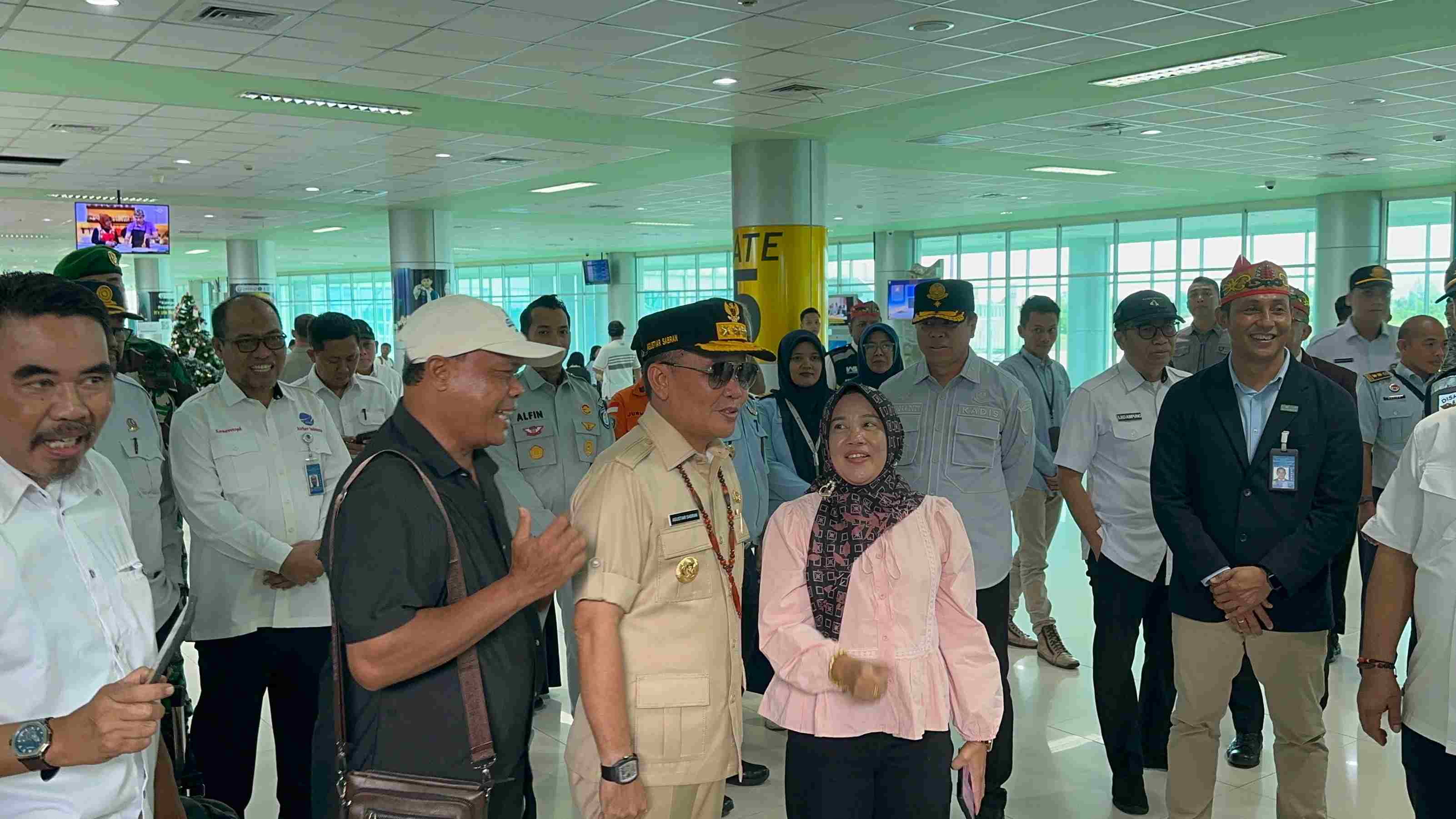 Kawal Kelancaran Nataru 2025/2026, Gubernur Kalteng Lakukan Peninjauan di Bandara Tjilik Riwut