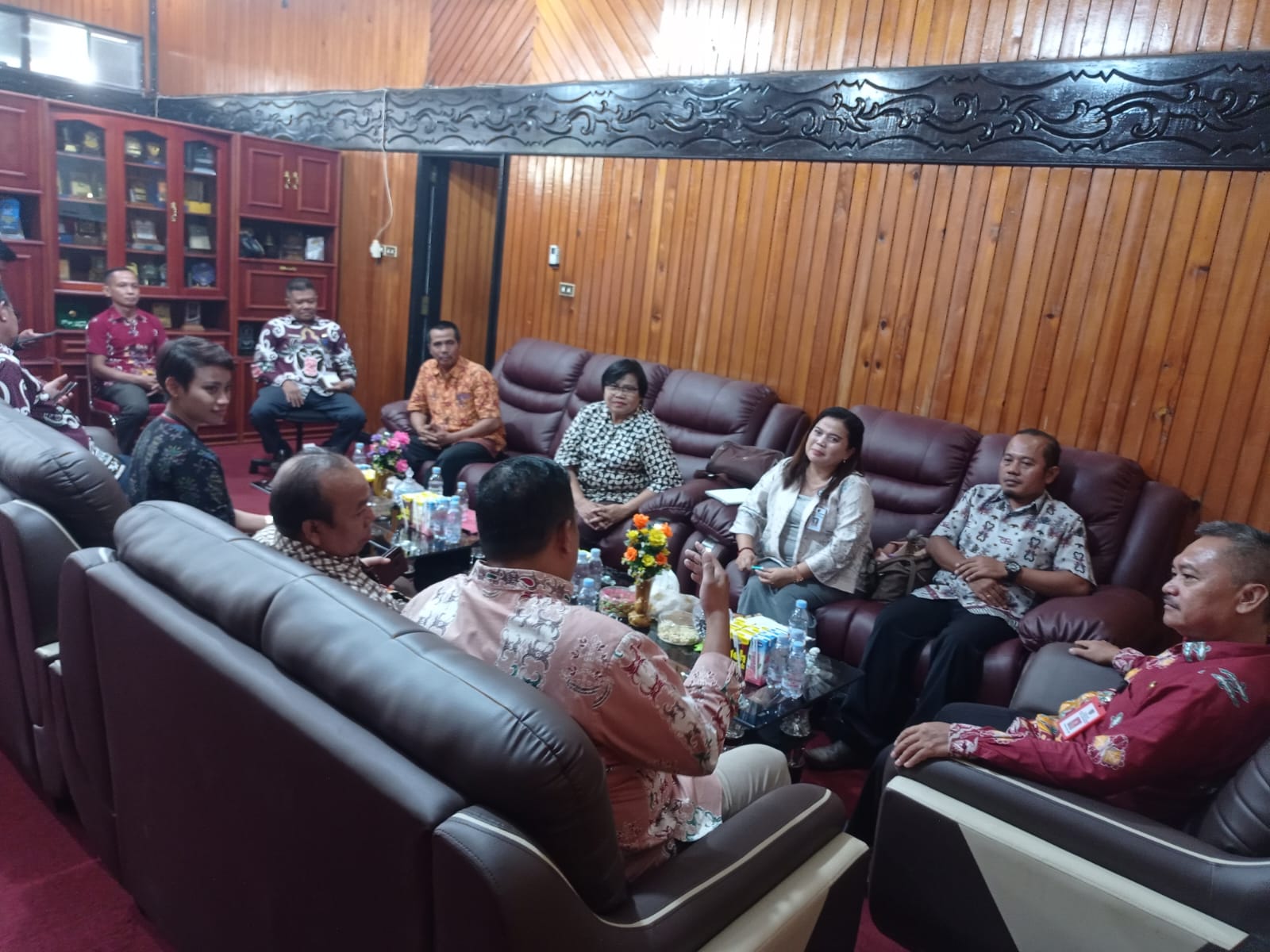 Disnakertrans Prov. Kalteng Terima Kunjungan Disnakertrans Kab. Bartim dan Kepala BPJS Ketenagakerjaan Palangka Raya