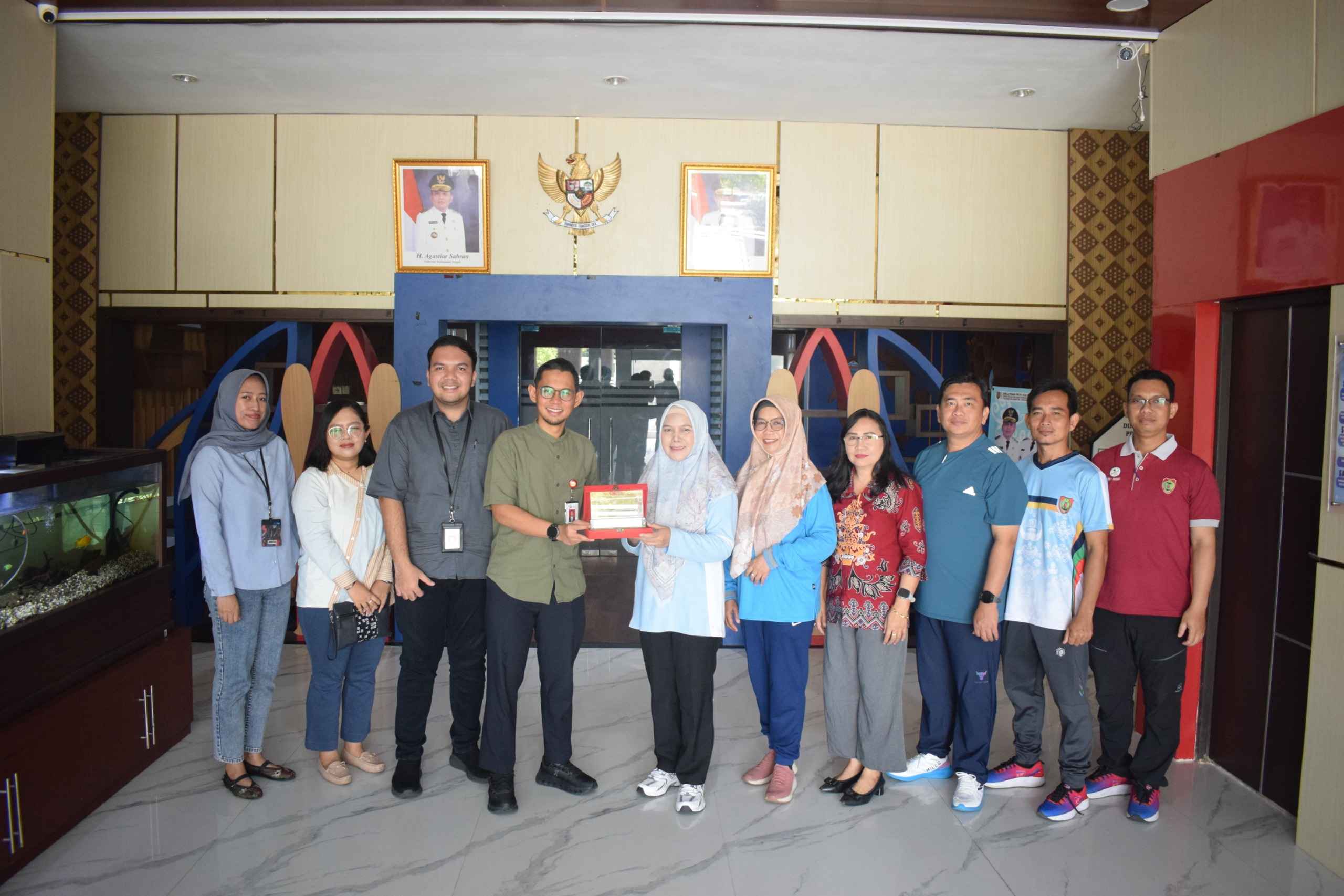 Dislutkan Kalteng Terima Audiensi OJK Bahas Pengembangan Shrimp Estate dan Keuangan Inklusif