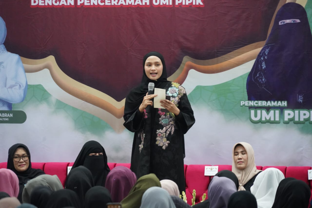 Pengajian dan Silaturahmi Gubernur Kalteng beserta Istri di IIM, Hadirkan Penceramah Umi Pipik