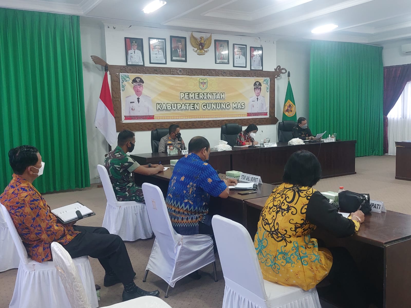 Percepat Vaksinasi, Wabup Gumas Pimpin Rapat Evaluasi dengan Forkopimda
