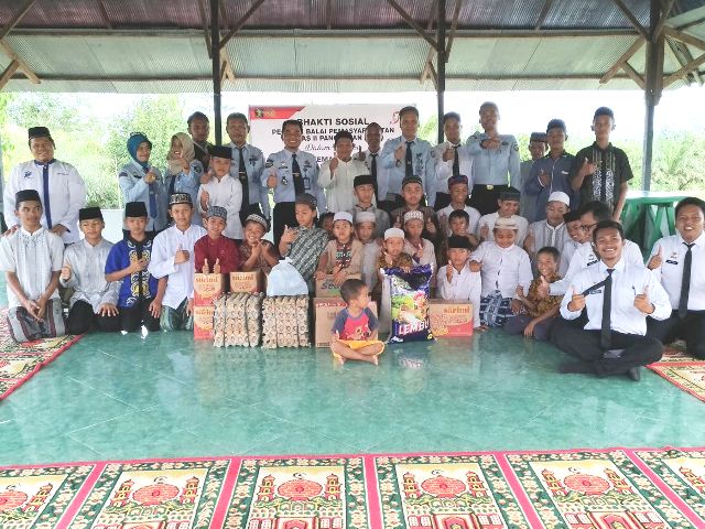 Bapas Pangkalan Bun Laksanakan Anjangsana Ke Panti Asuhan Dan Pembersihan Taman Kota 